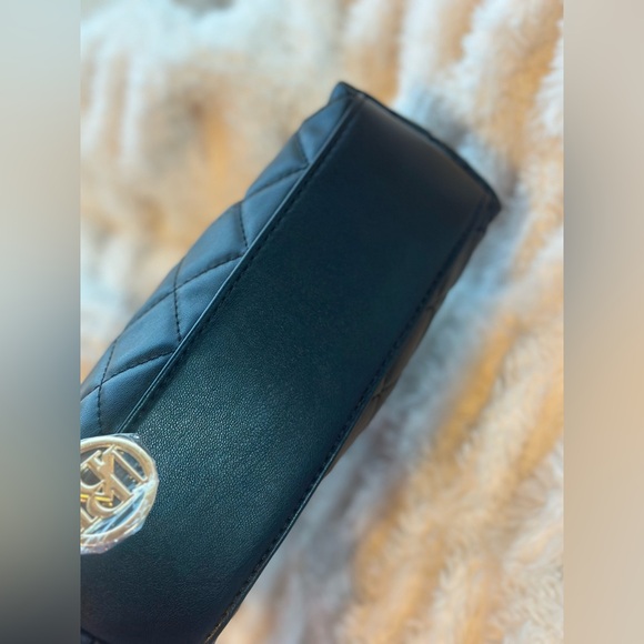 Badgley Mischka Black Mini Bag with Gold Details - Picture 12 of 13